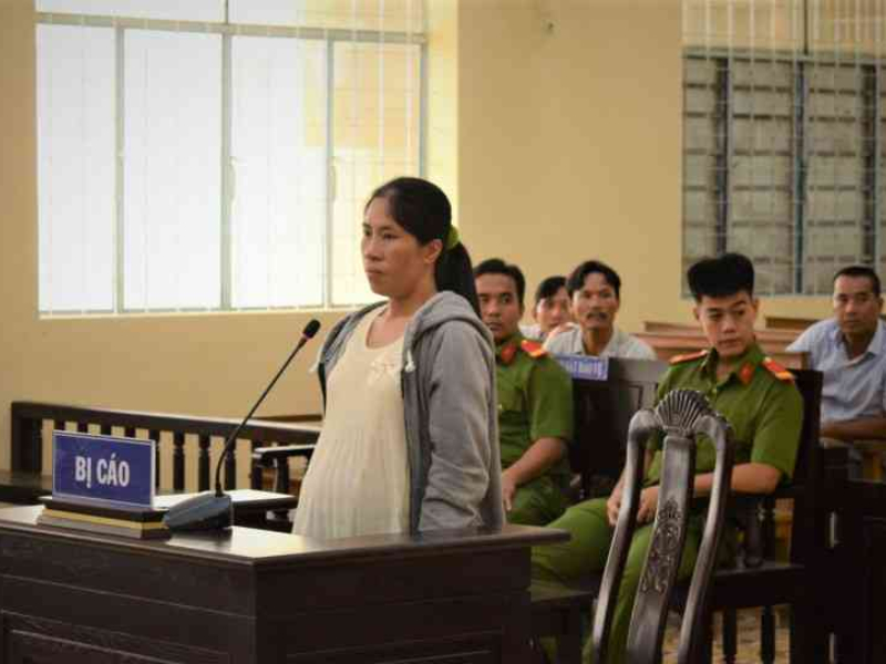 tình tiết giảm nhẹ NGƯỜI PHẠM TỘI LÀ PHỤ NỮ CÓ THAI