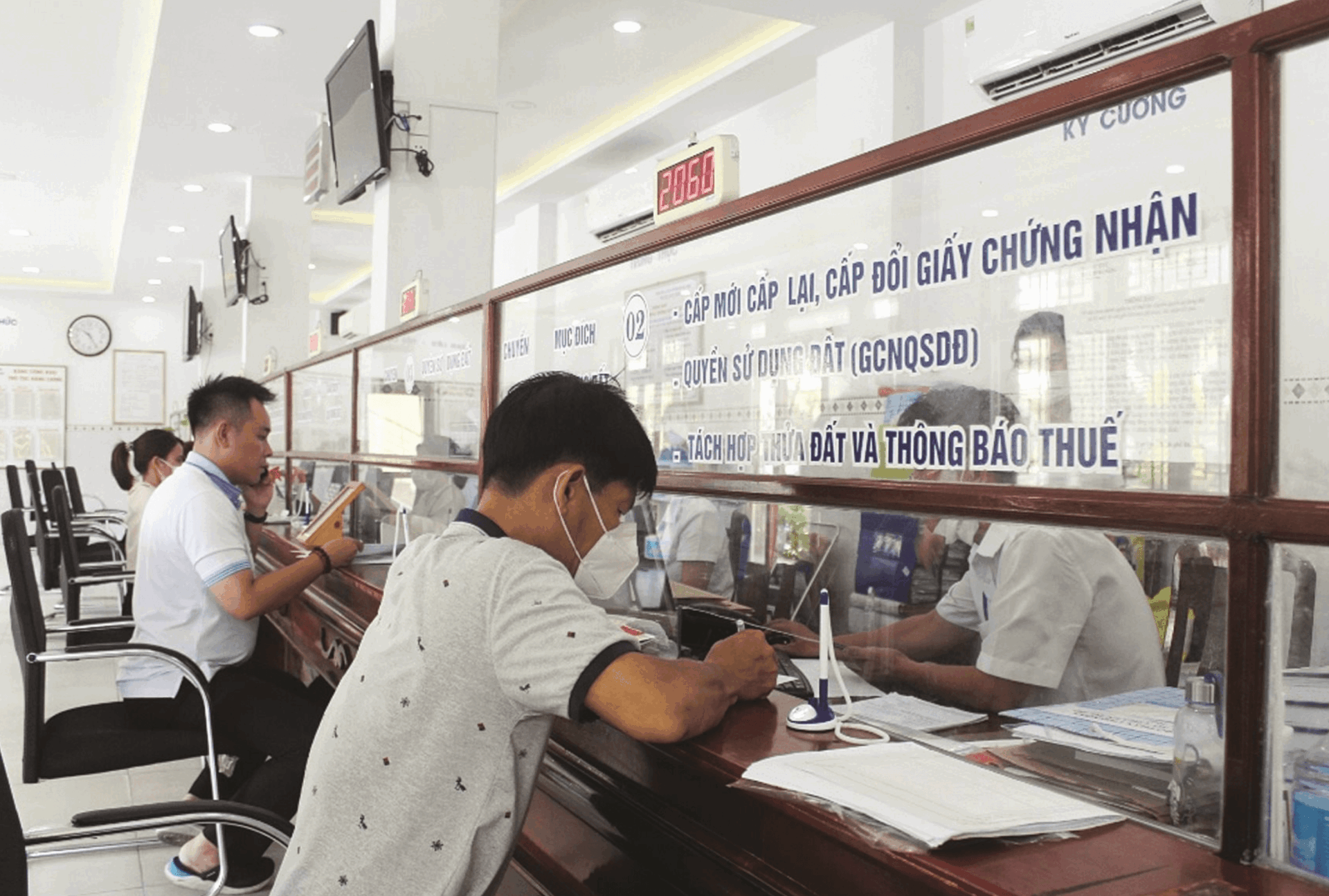 Thẩm quyền cấp sổ đỏ của Văn phòng đăng ký đất đai