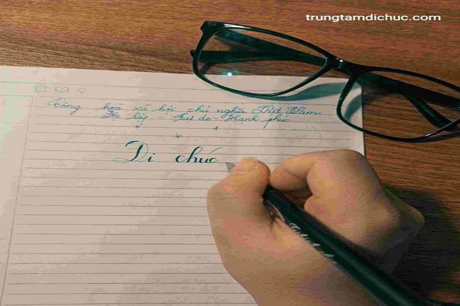 Di chúc công chứng và di chúc viết tay có giá trị pháp lý như nhau không?